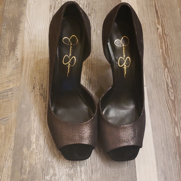 Jessica Simpson heels - Picture 1 of 9